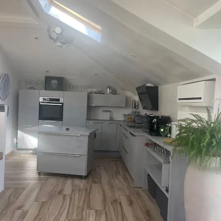 Gabriel Apartment