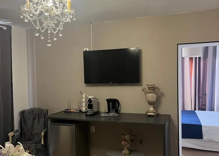 Gabriel Apartment